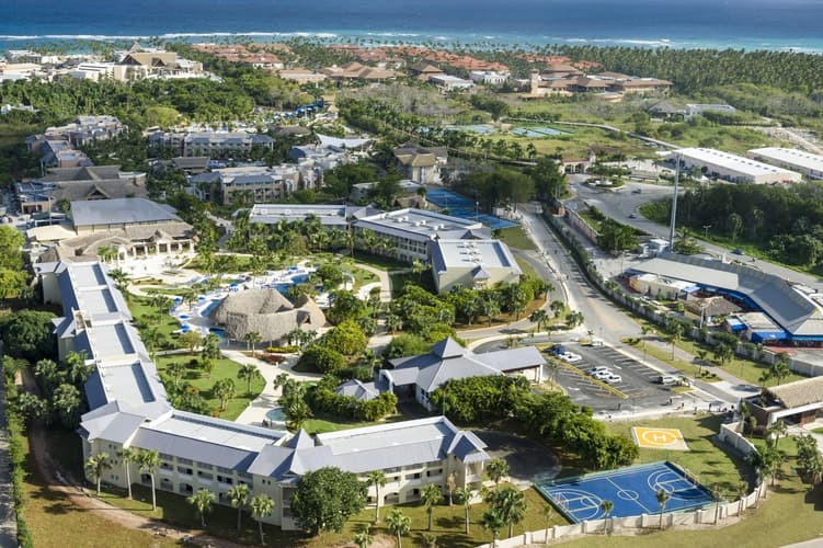 Imagen - Dom 21 Feb 27 - BUE / PUJ + Hoteles en Punta Cana (FAMILY PLAN)