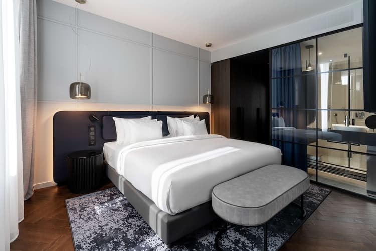 Image - 5 Days. 5* MILAN - Radisson Santa Sofia Milan (BO)