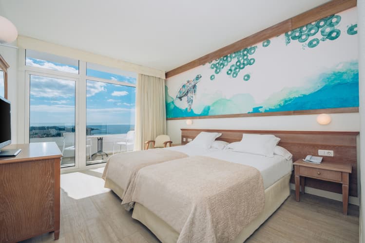 Образ - 4 Days. 4* TENERIFE - Iberostar Waves Las Dalias (AL)