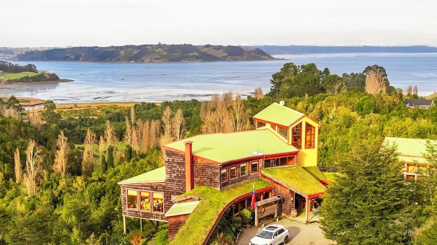 Image - Hotel Parque Quilquico, Castro