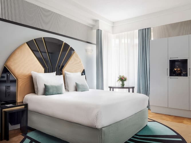 تصویر - 8 Days. 4n ANTIBES 4* (BO) | 3n PORTOFINO 4* (BB)