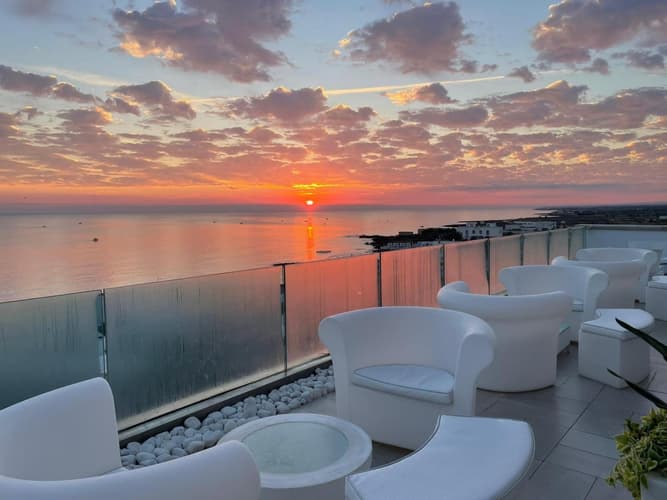 Imagen -  6 N Bianco Riccio Suite Hotel + 2 GF