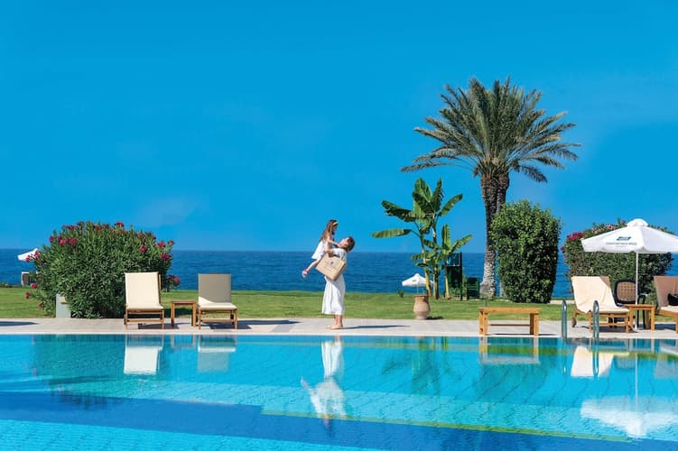 Imazhi - Qipro ne Gusht – Arratisja perfekte mes Diellit dhe Detit