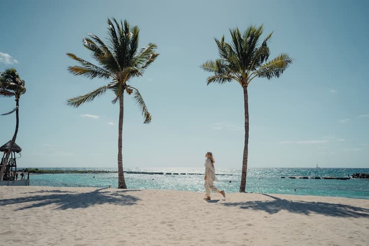 Imagen - Jue 16 Abr 26 - SLA / CUN + Hoteles en Riviera Maya