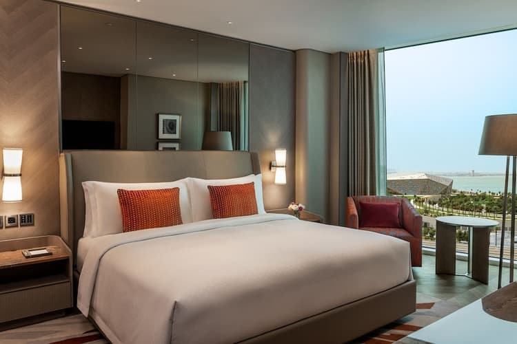 Image - 4 Days. KWUAIT 5* - The St. Regis Kuwait (BB)