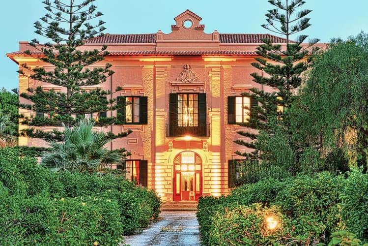 Image - Palais et île secrète en Sicile
