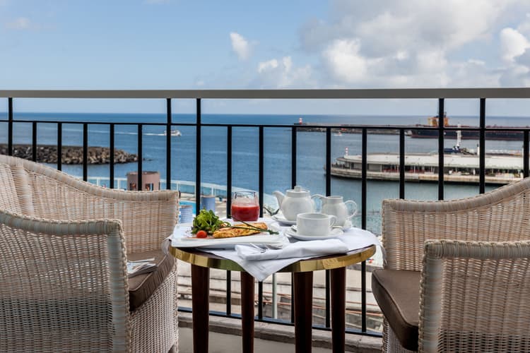 Imagen - Açores (Ponta Delgada)-Hotel 5*-Setembro