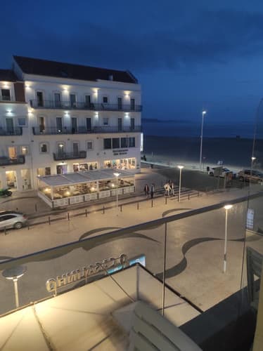 Imagem - Feriados de Junho - Nazaré - Hotel 3*APA
