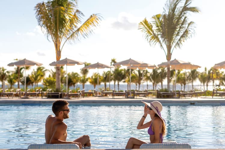 Imagen - 4 Días todo incluido en el  Riu Latino Costa Mujeres 