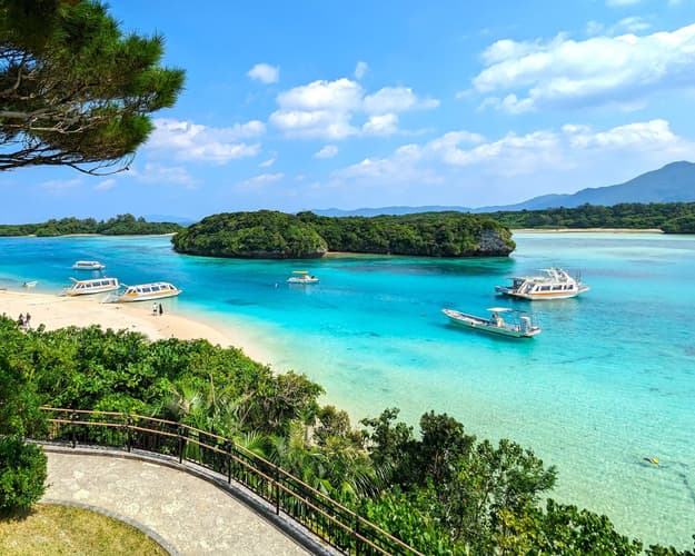 Image - Tokyo & Ishigaki