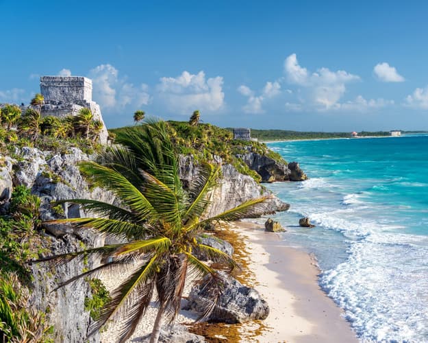 Image -  Mexicaanse Maya-cultuur en strand