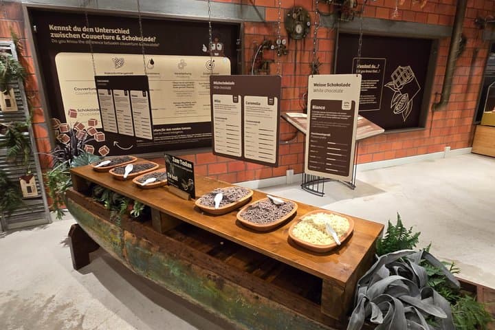 Image - Chocolate Tour from Lucerne - Create Your Own Swiss Chocolate Bar