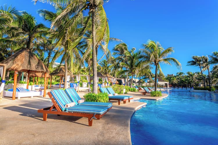 Imagen - VIVE LA NOCHE MEXICANA CANCÚN PROMO PAREJA