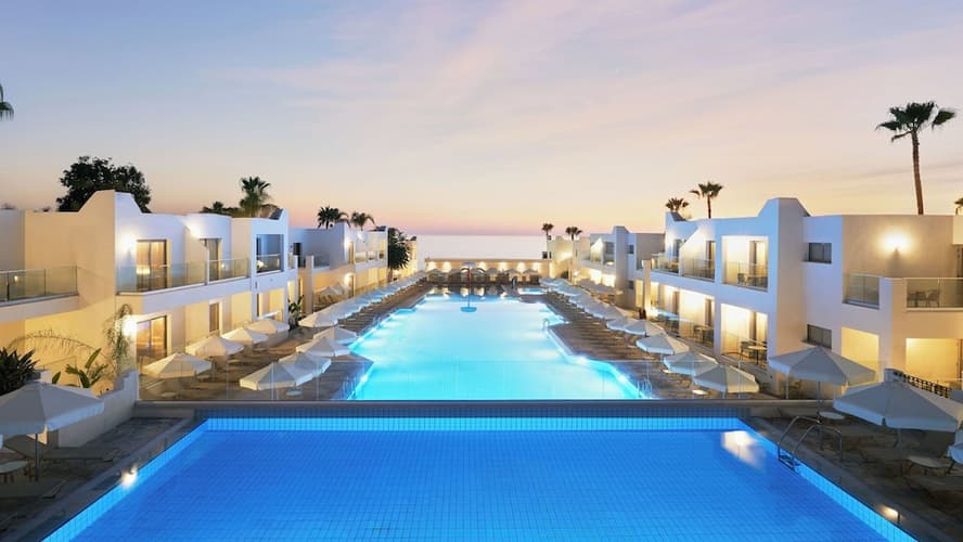 Image - Eleni Holiday Resort, Qipro All Inclusive