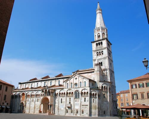 Image - Modena ne nje dite 9 Maj