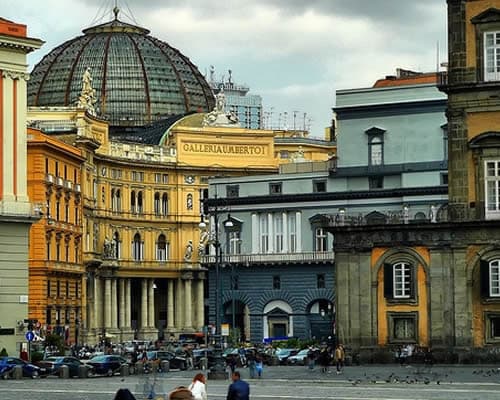 Immagine -  NAPLES  Offerta Sconto Speciale: Tour di gruppo di mezza giornata a Pompei VISITE, TOUR E MUSEI attività