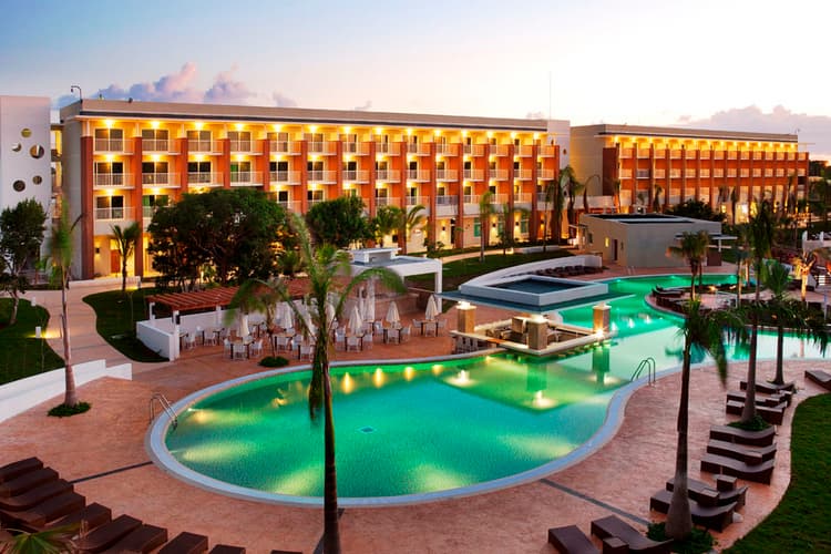 Image - Hotel Playa Vista Azul    