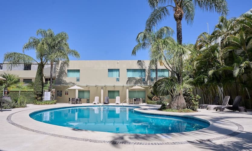 Image - VOLANDO A GUADALAJARA + HOTEL 