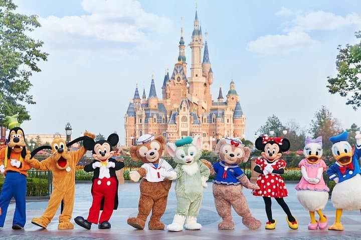 Bild - Discover Shanghai with Disney Included -5 Nights Hotel Stay & Guided Tours