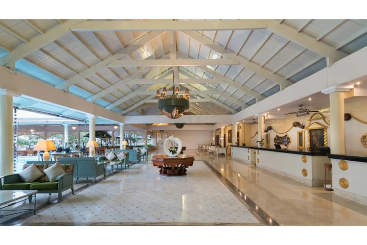 Image - Iberostar Waves Punta Cana -  Ticket Aéreo COPA