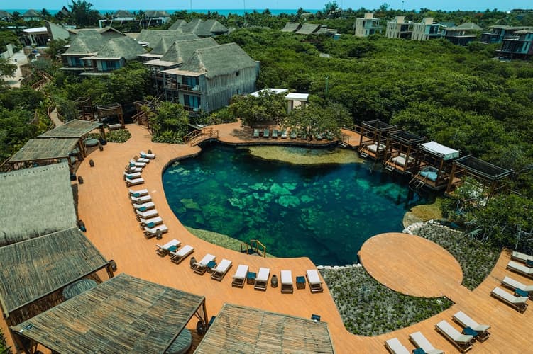 Image - TULUM + HOTEL CON DESAYUNO Y CENOTE PRIVADO + CHICHÉN ITZÁ