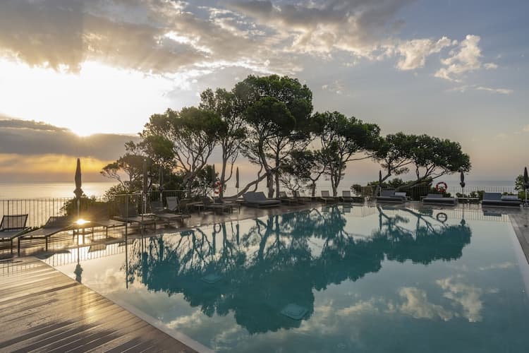 Immagine -  3N Parador de Aiguablava + 1GF