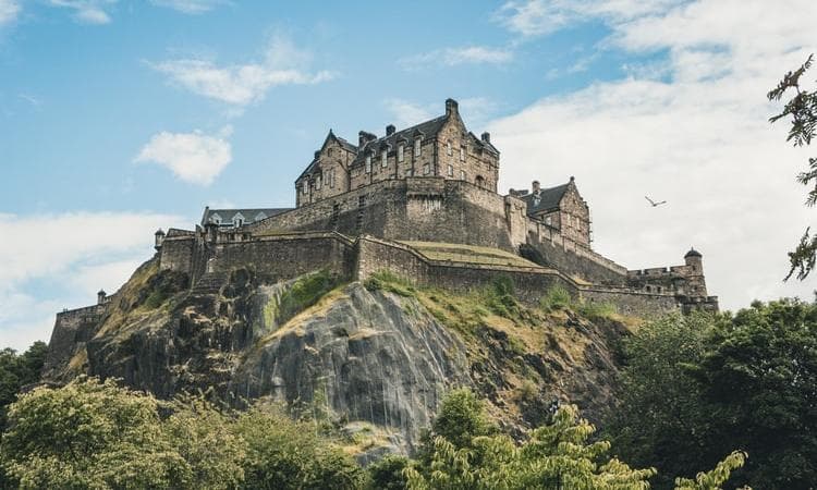 Bild - EDINBURGH ŠKOTSKA krompirjeve počitnice + rent'a'car