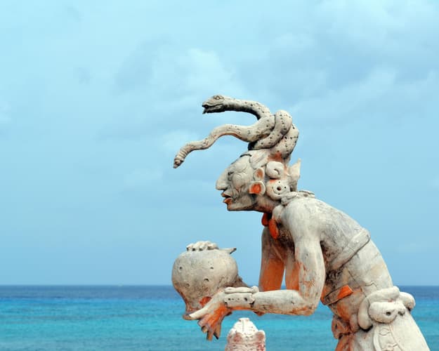 Imagen - Regent Seven Seas Grandeur - Ron, Roatán y Ruinas