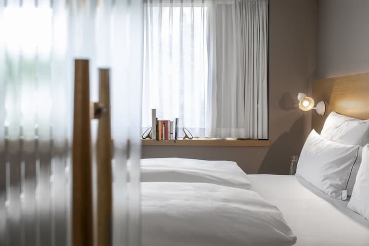 Imagem -  8 Days. 2N ZAS 4* (BB) | 2N SZG 5* (BO) | 3N VIE 5* (BO)