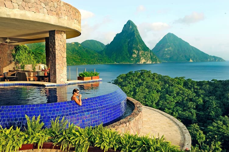 Bild - Hideaway Jade Mountain Resort 