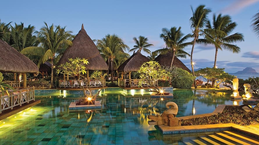 Imagine - 8 Days. 5N MAURITIUS 4* (BB) | 2N DUBAI 4* (BB)