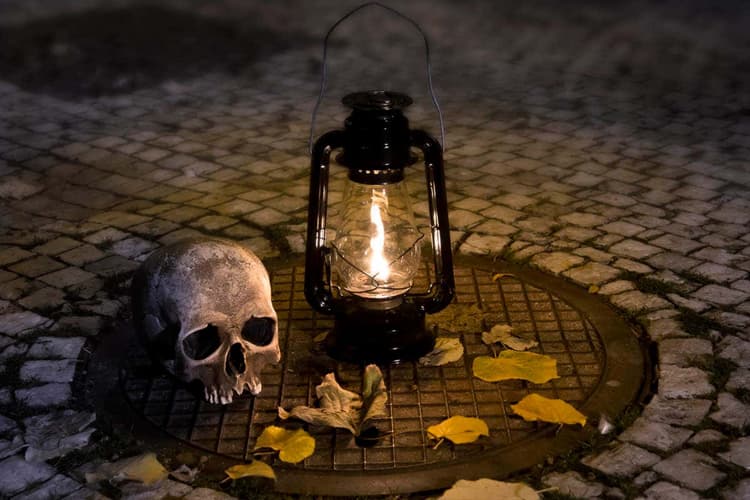 Immagine - Halloweena a PRAGA in hotel 4* con volo da BERGAMO + tour dei fantasmi di Praga