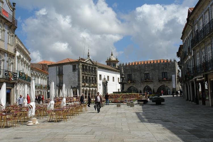 Irudia - Viana do Castelo-Feriado de Outubro-Hotel 4*