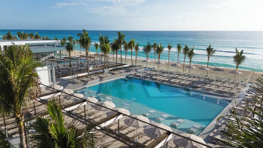 Image - Paquete a Cancún | Hotel Riu Ventura - All Inclusive 4*
