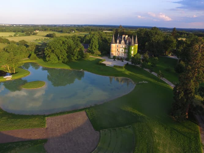 Image - 5 N Le Château D'Apigné + 2 GF