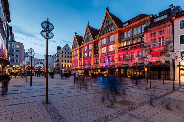 画像 - 5 Days. 3* MUNICH - Super 8 by Wyndham