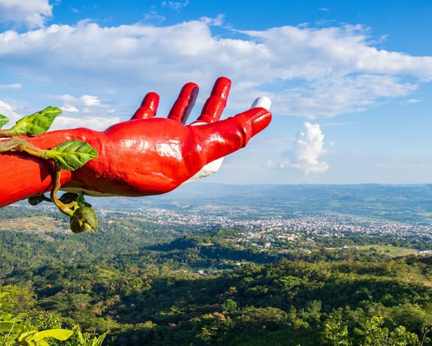 Imagen - Tarapoto + Bolso de mano "30dic al 02ene" 