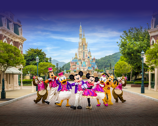 Immagine - Tokyo Disney Sea 1-Day Pass with Private Hotel Pick-Up & Drop-Off