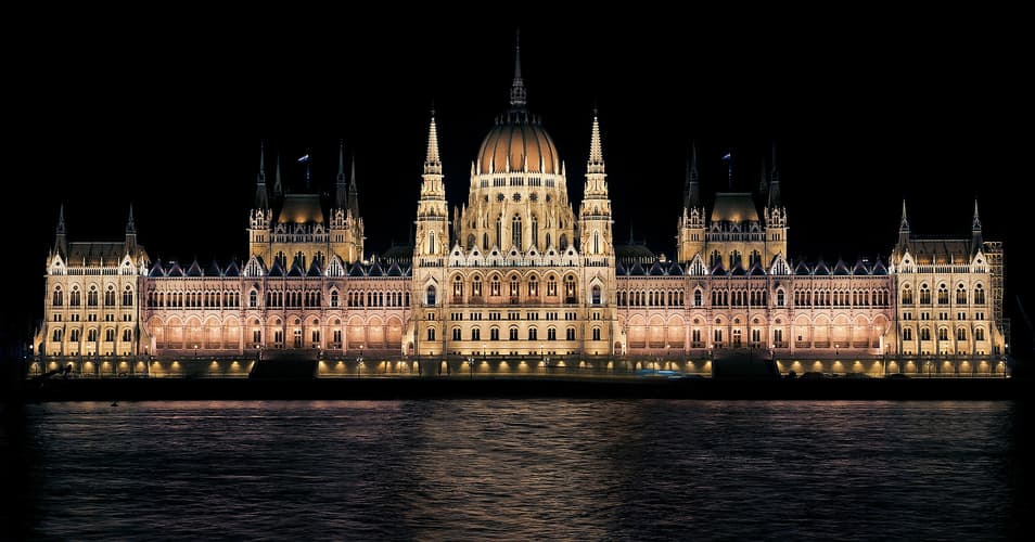Image - Praga y Budapest
