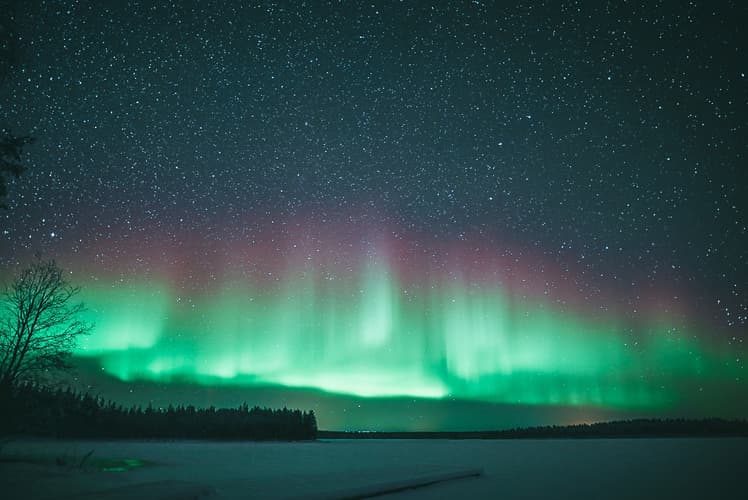Imagen - Cinturón de Auroras de Oeste a Este.