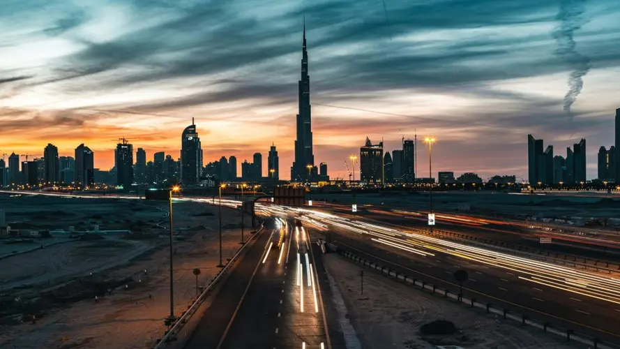 Bilde - Beyond - Le Tradizioni Esotiche Di Dubai E La Lussureggiante Modernità