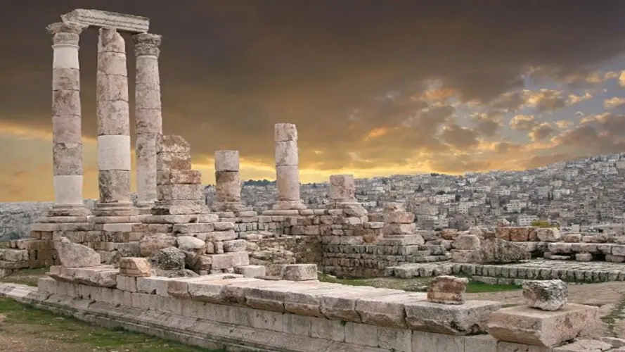 صورة - 2 aprile Le Meraviglie e & Wadi Rum