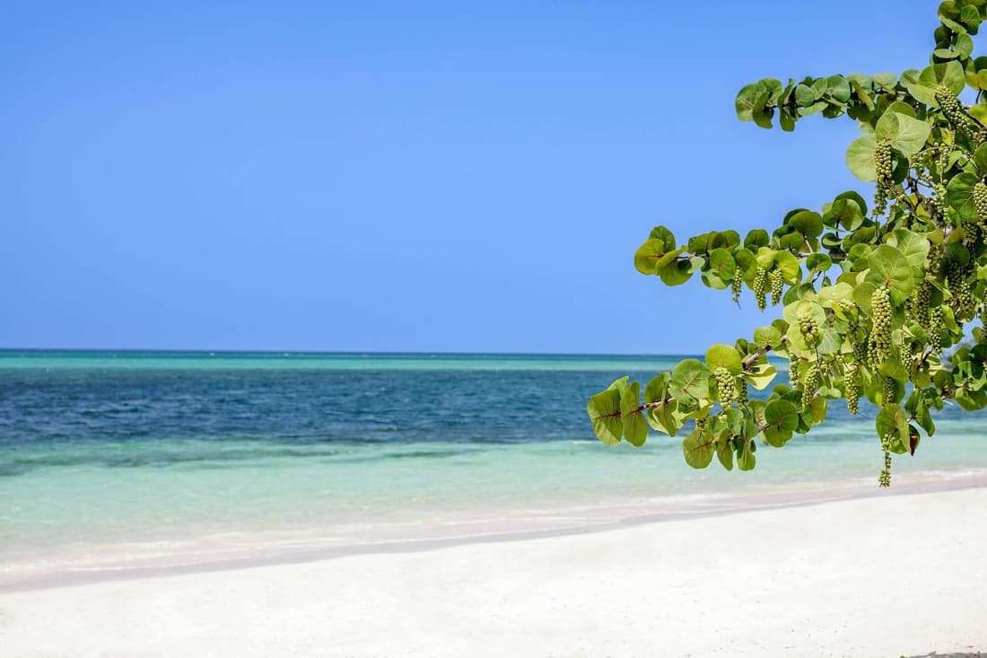 Sol Turquesa Beach