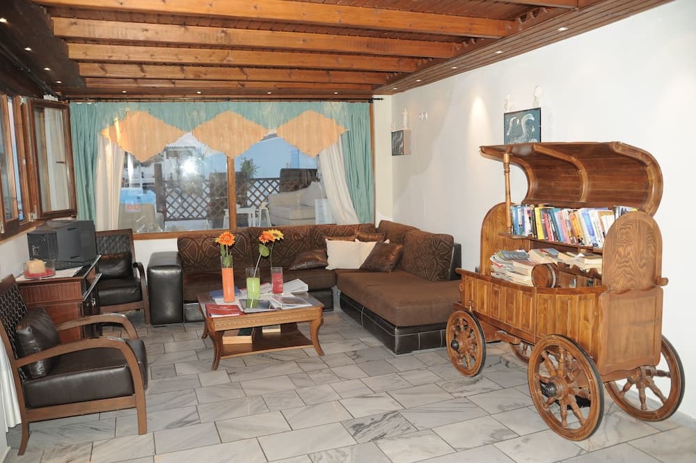 PERISSA EL MAR ROOMS