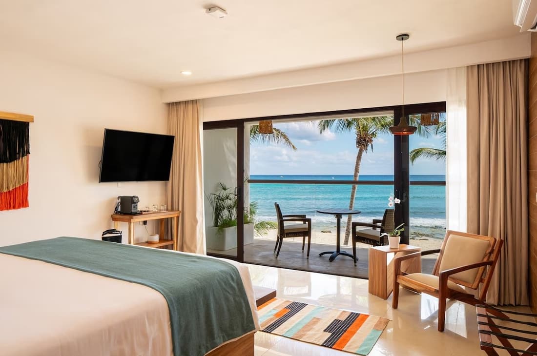 THE BEACHFRONT BY THE FIVES HOTELS-ADULTS ONLY