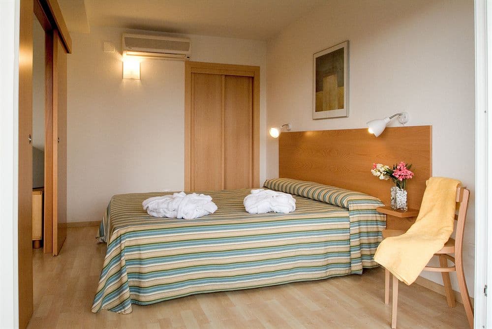 Ancora Salou Apartamentos