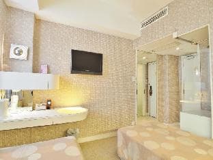 Silka Seaview Hotel