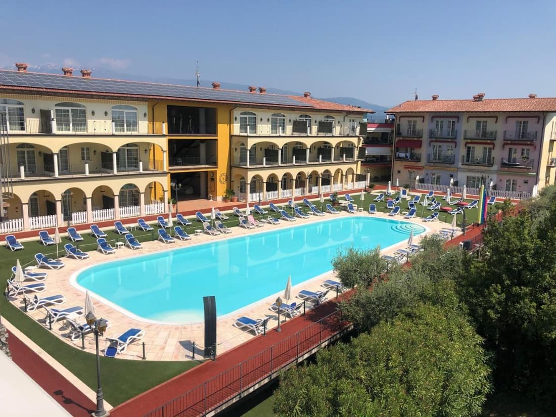 Giardino Dei Colori 212 Pool And Family Friendly