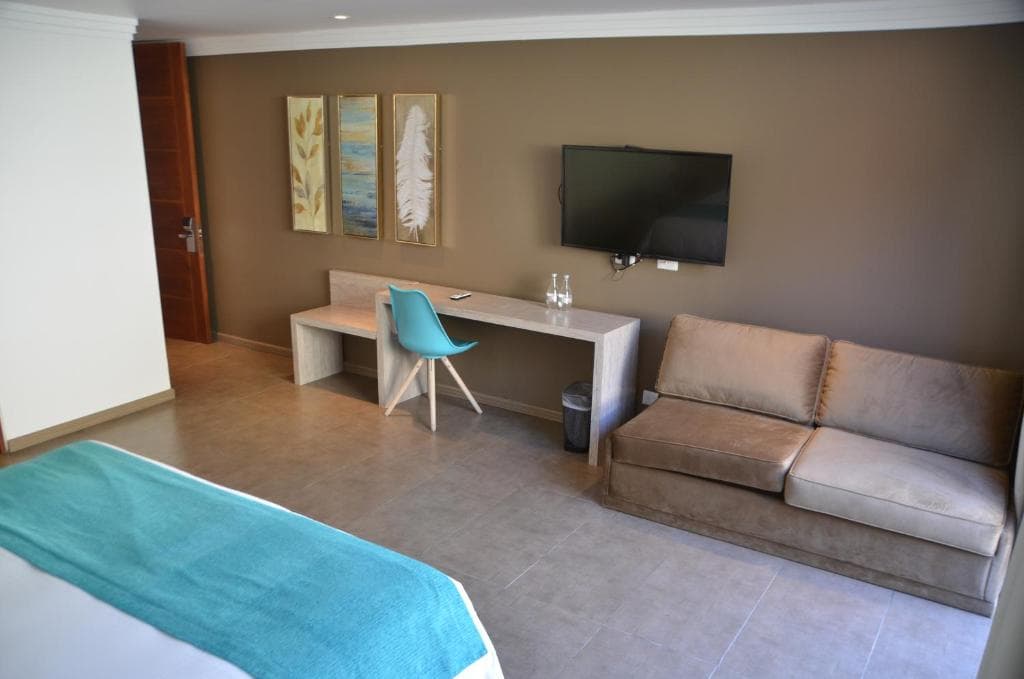 Hotel Mae
