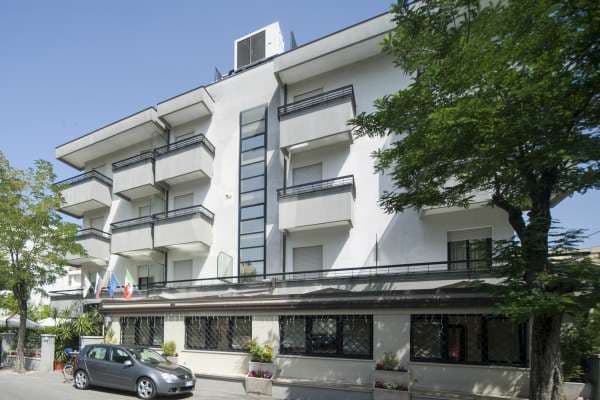 Hotel Betty